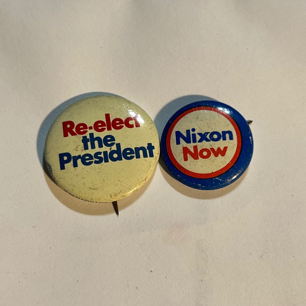 Richard Nixon 1972 Campaign Buttons Red White Blue Vintage 2pc Set